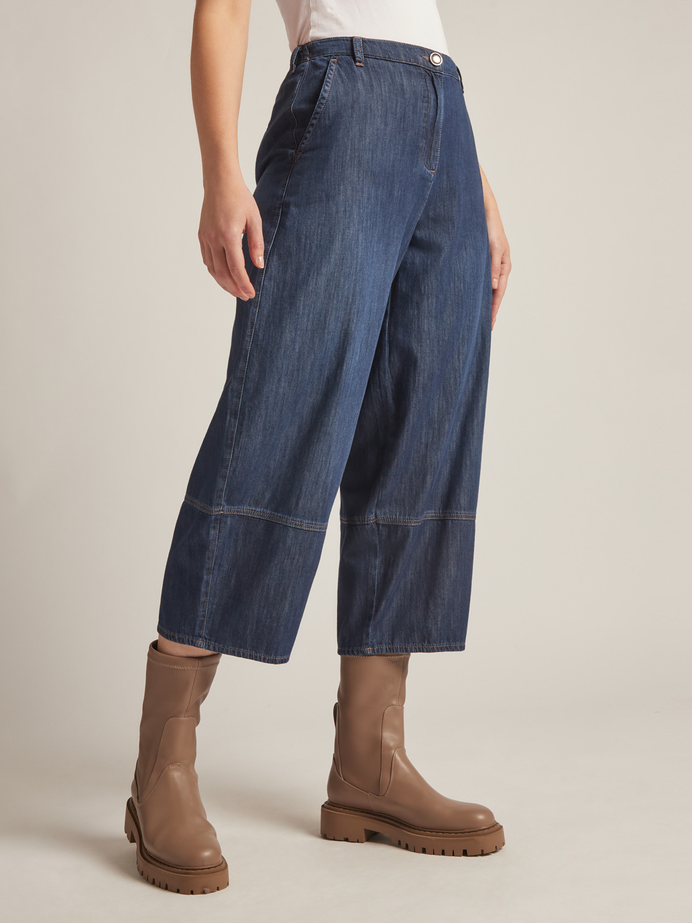 Cropped-Jeans image number 3