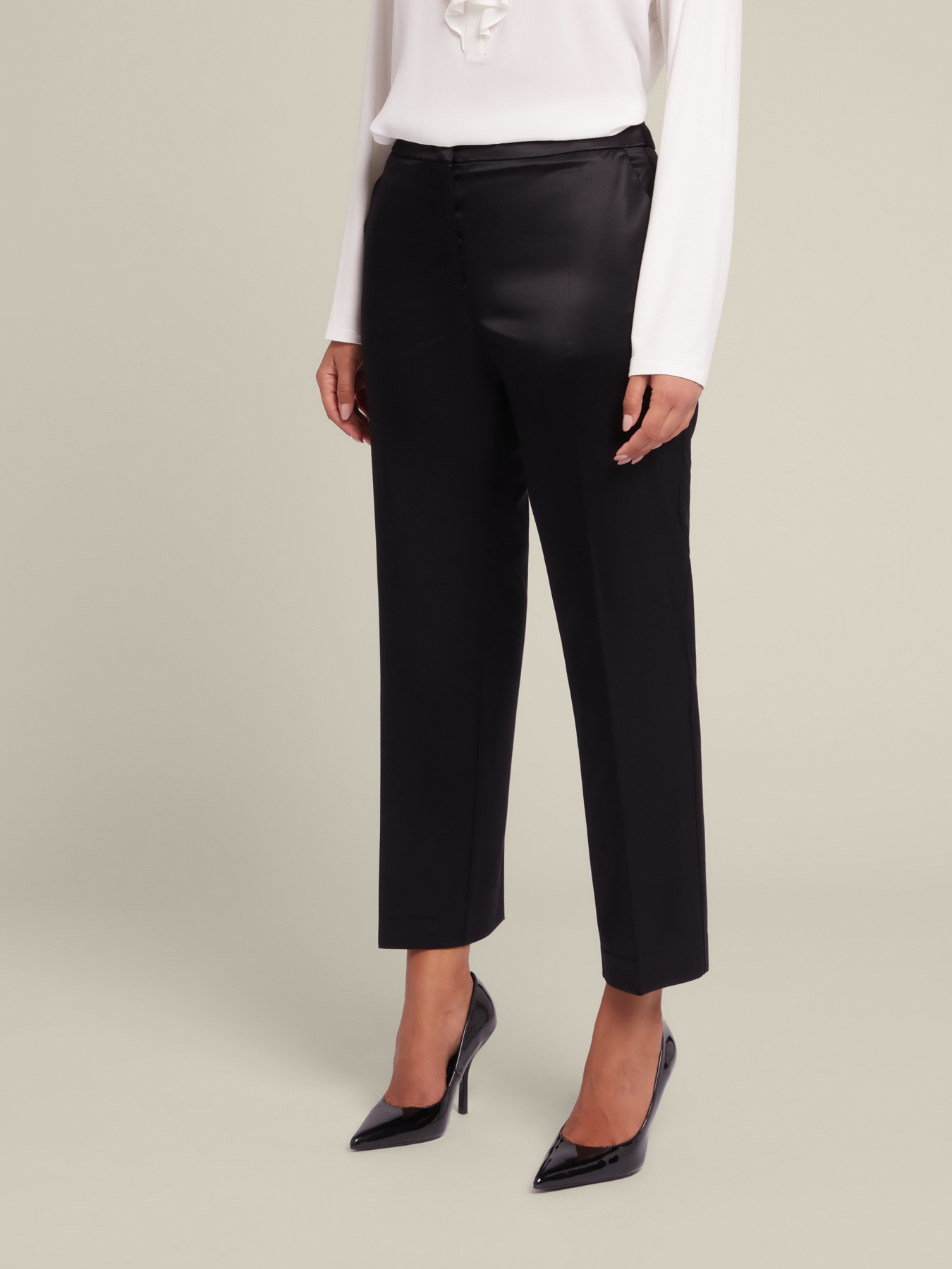 CHINOS IN RASO DI COTONE STRETCH image number 2