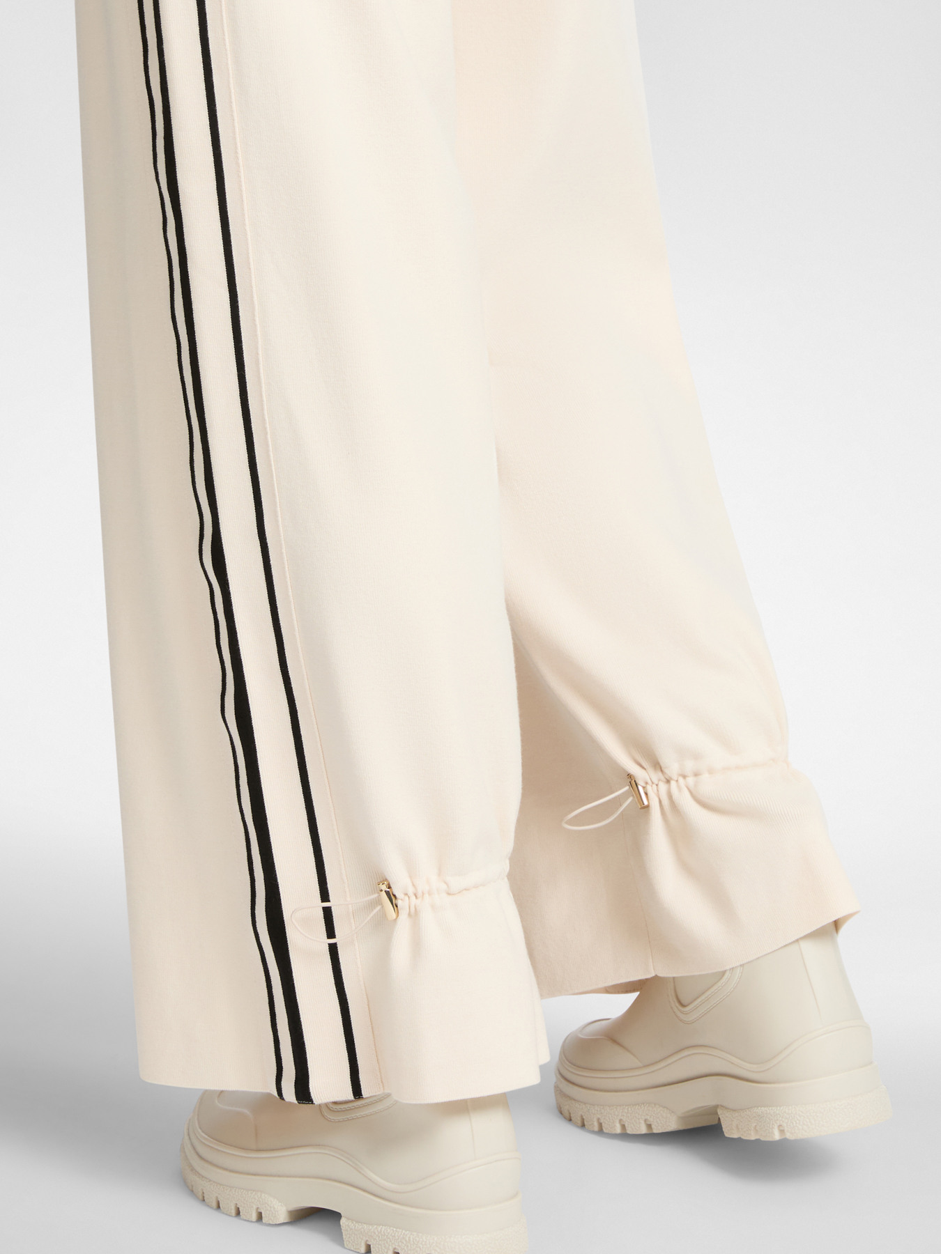 Pantalones de punto de pierna ancha image number 3