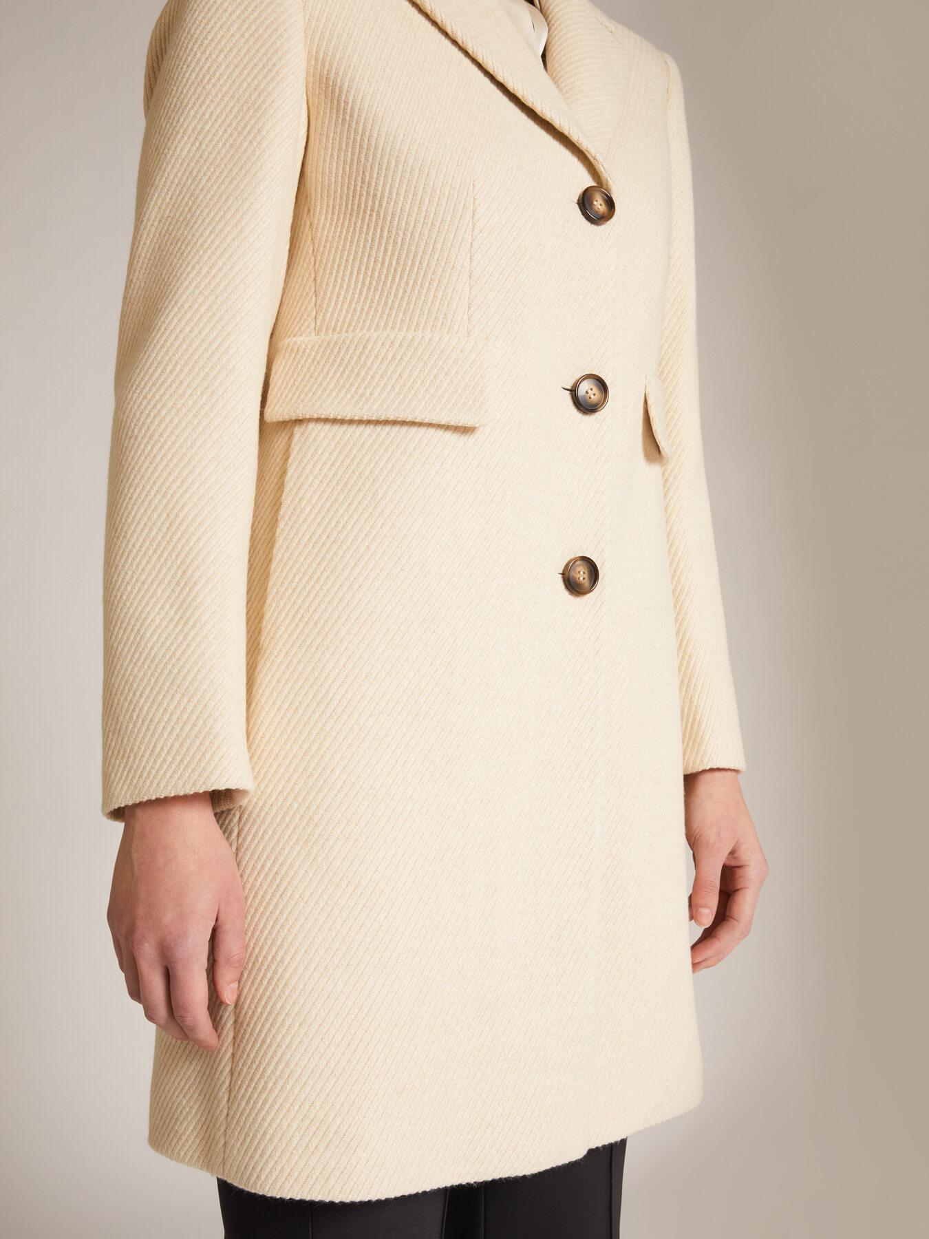 Cappotto tre bottoni image number 3