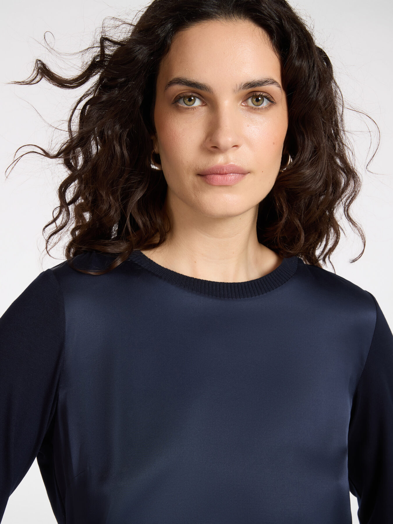 Two-fabric T-shirt image number 3