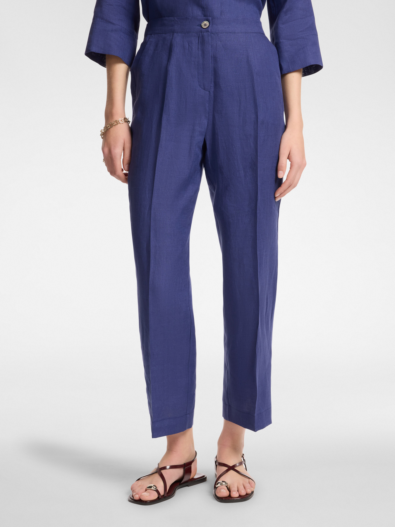 Pantalones de lino image number 2