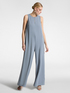Elegant suit with jumpsuit and cape image number 0
