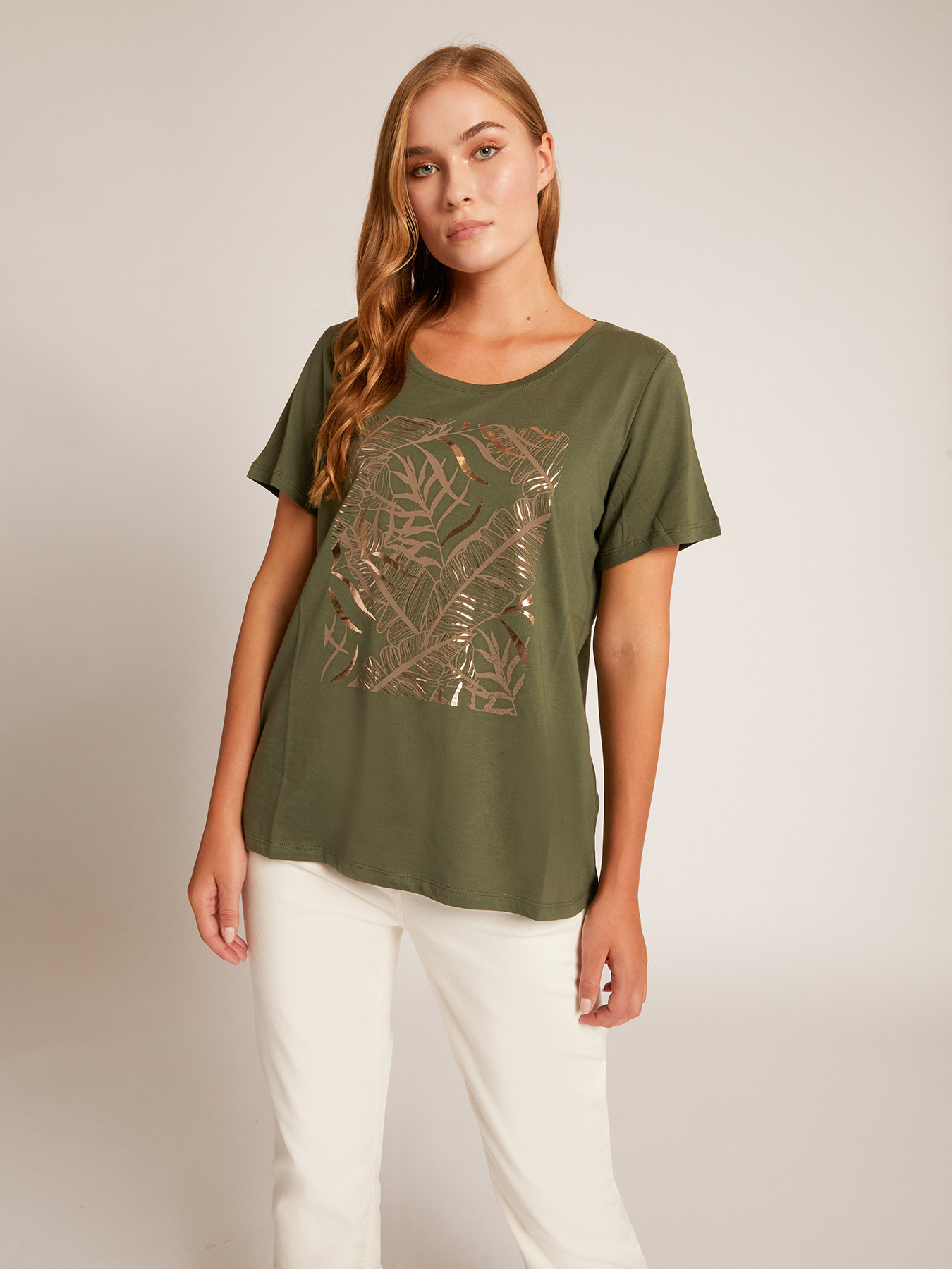 T-shirt with leaf print image number 2