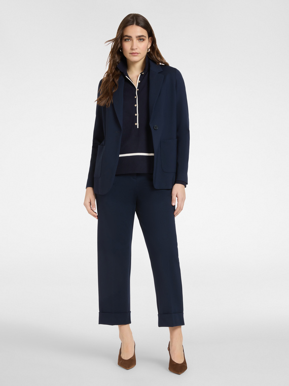 Pantalones anchos con pu&ntilde;os