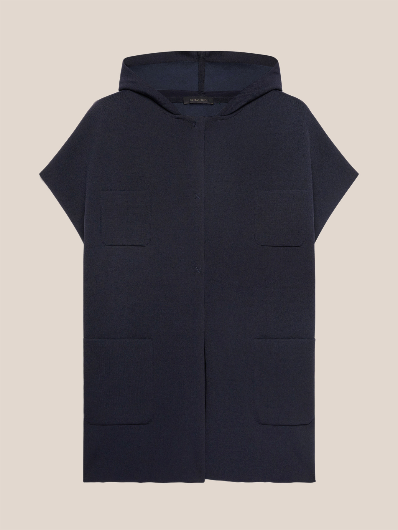 Capa con capucha image number 4