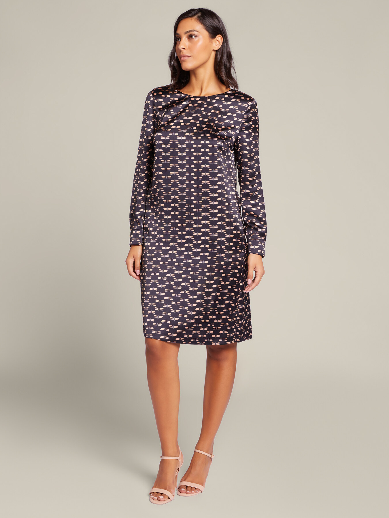 Robe en satin imprim?�