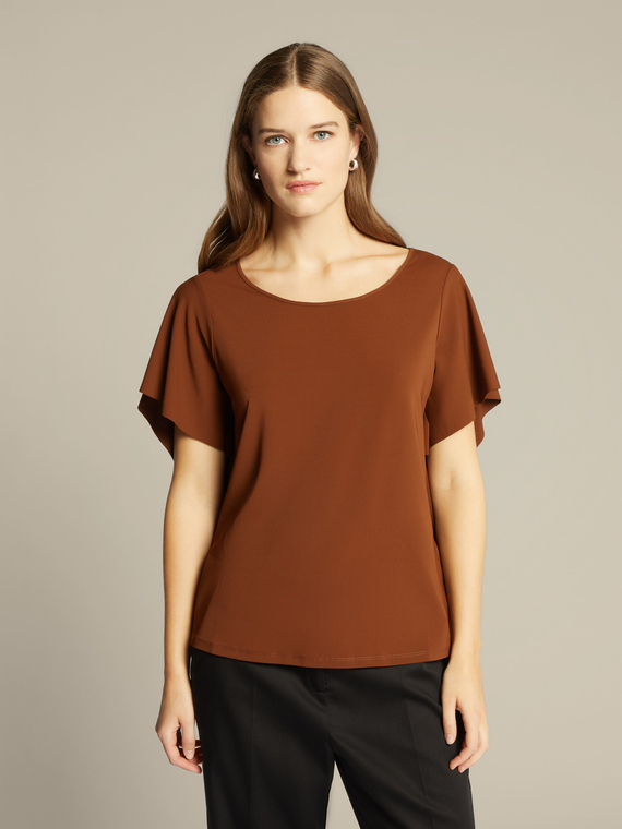 T-shirt with flounce sleeves