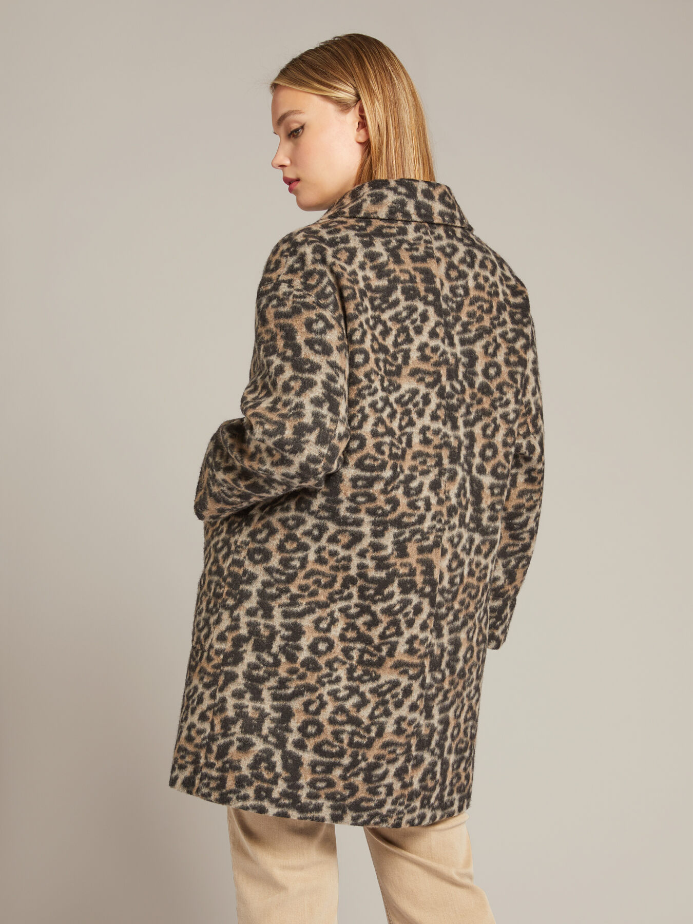 Animal print coat image number 2