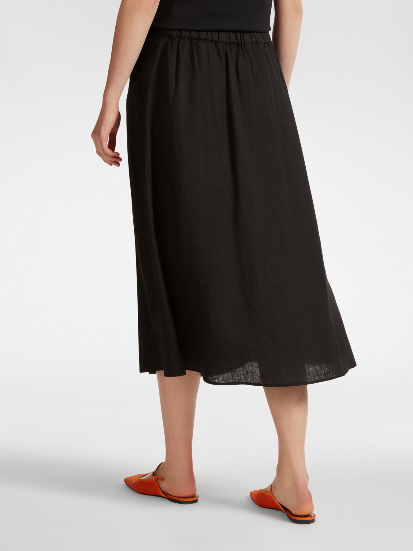 Falda de nesgas en lino image number 1