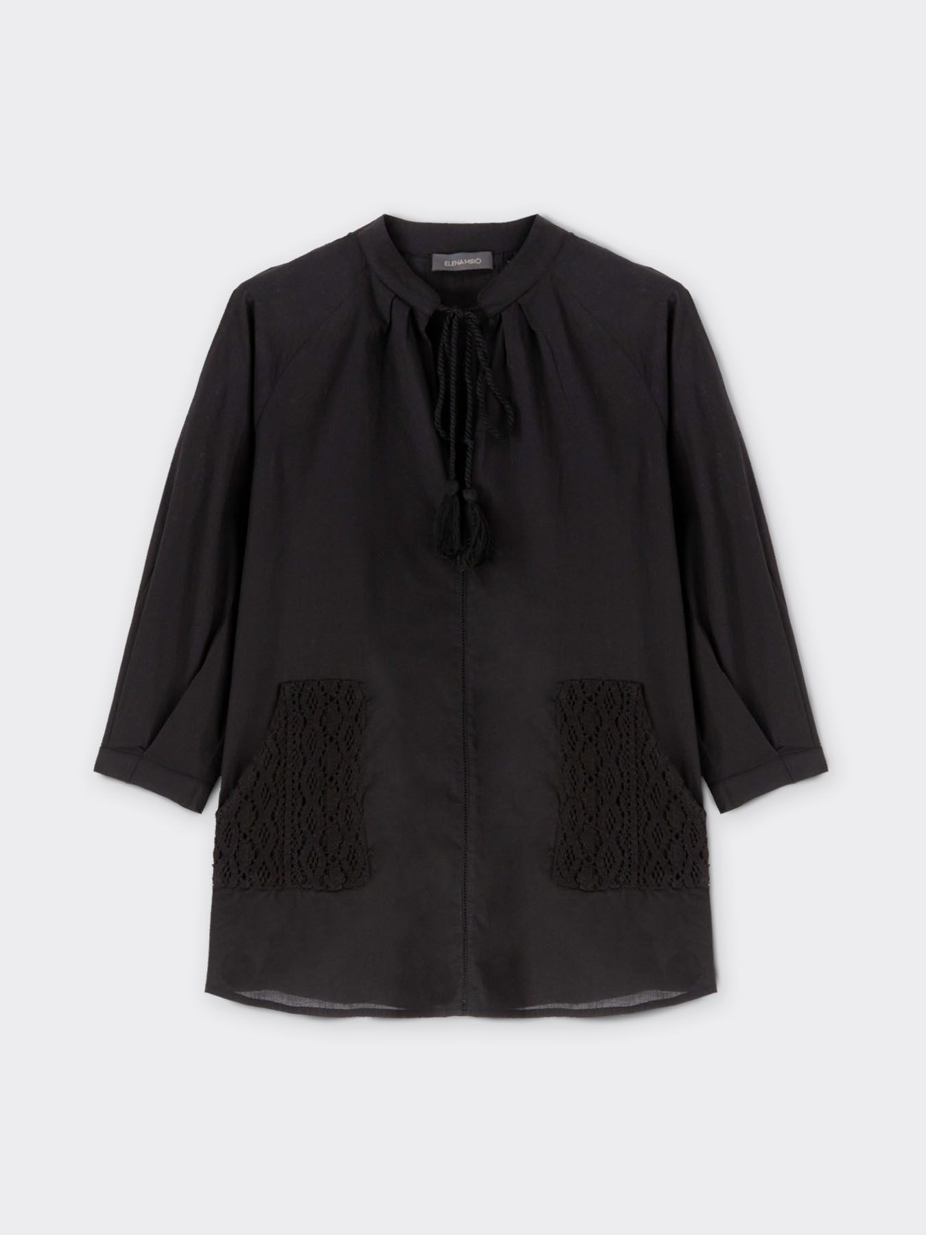 Blouse avec poches en macram&eacute; image number 4