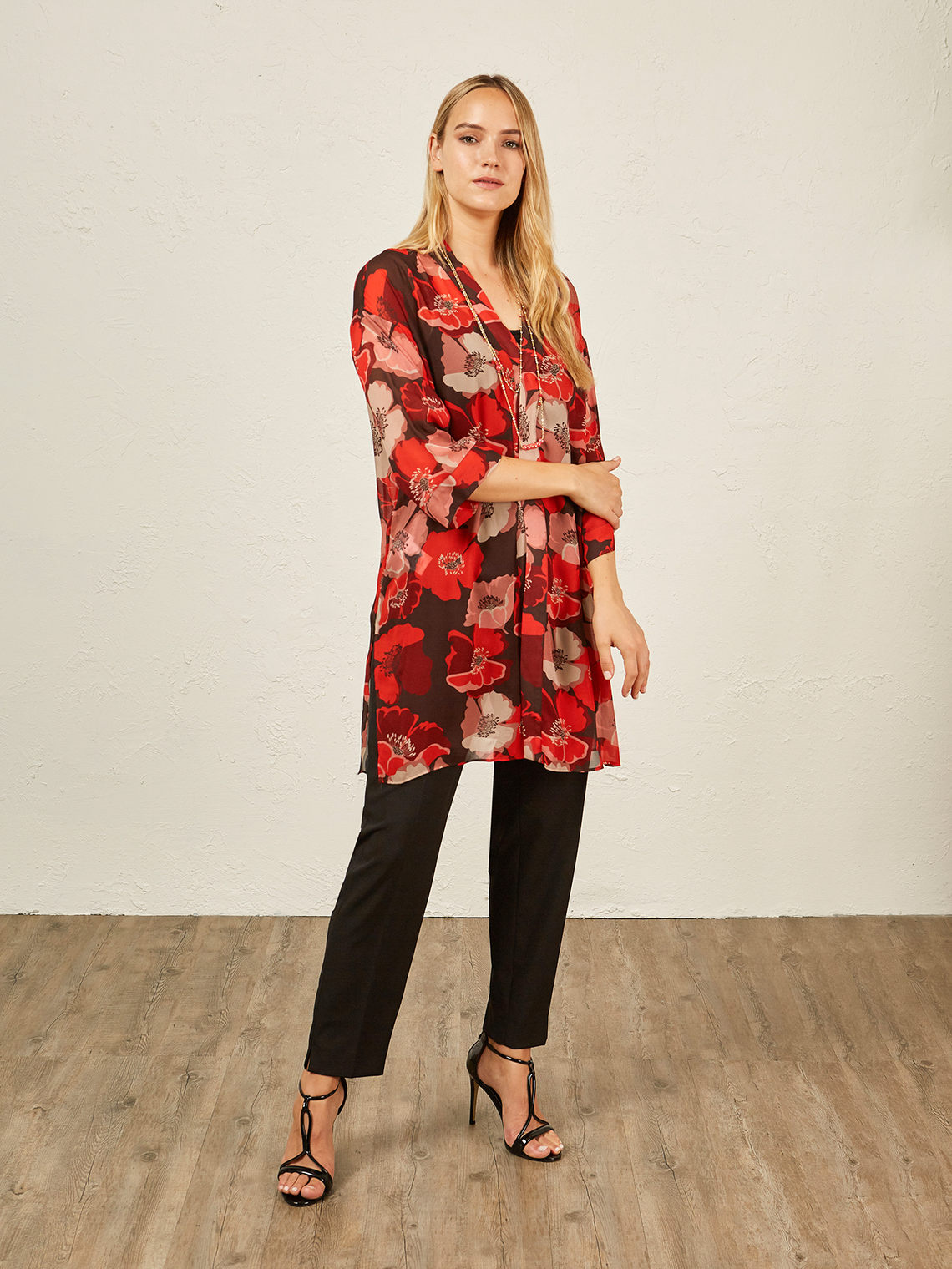 Elenamiro: Tunica floreale aperta davanti_5