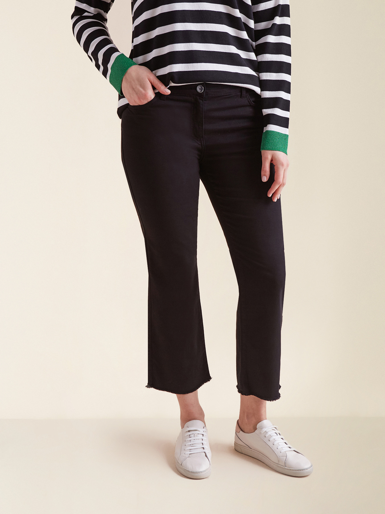 Cal&ccedil;as kick flare image number 2