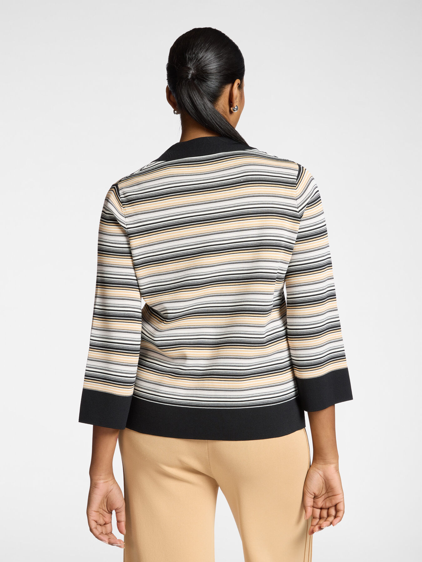 Striped shirt with black edges image number 1