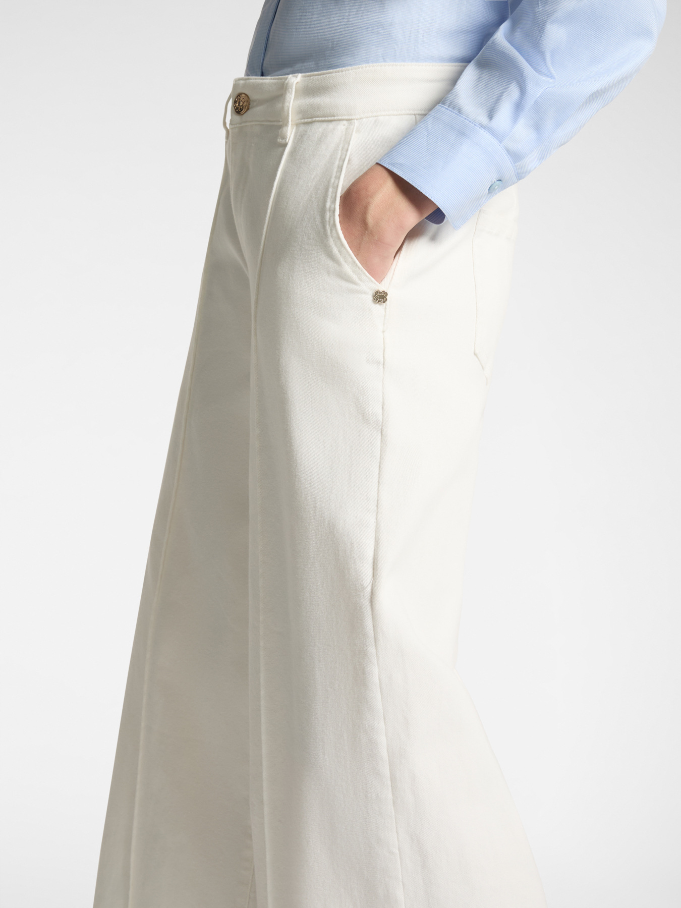 Pantalon jambe large cropped image number 3