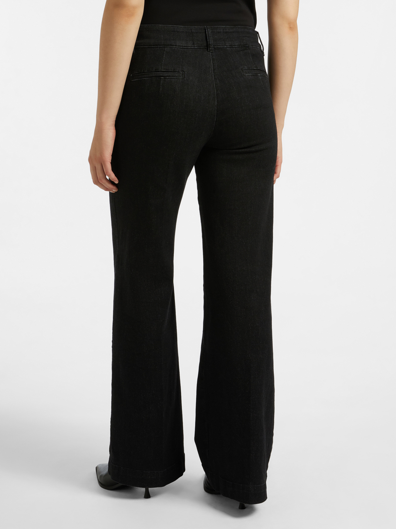 Jeans mit weitem Bein image number 1