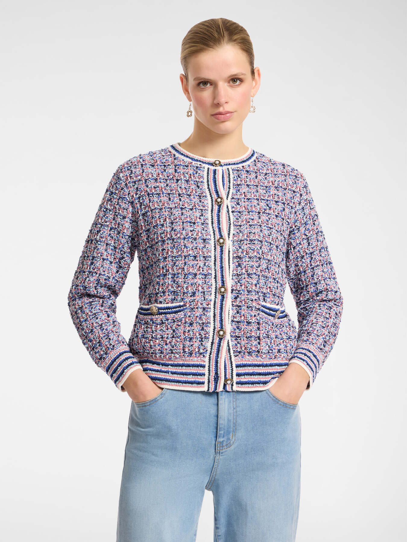 Strickjacke in Webstrick image number 4
