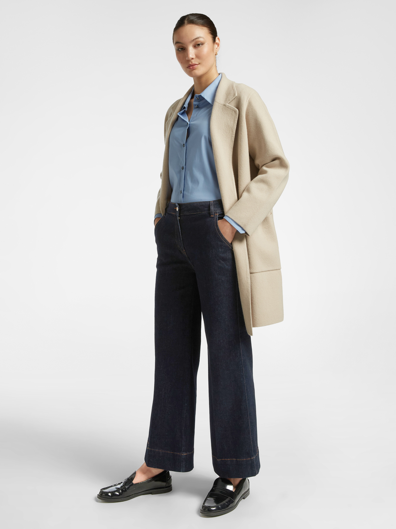 Vaqueros cropped image number 0