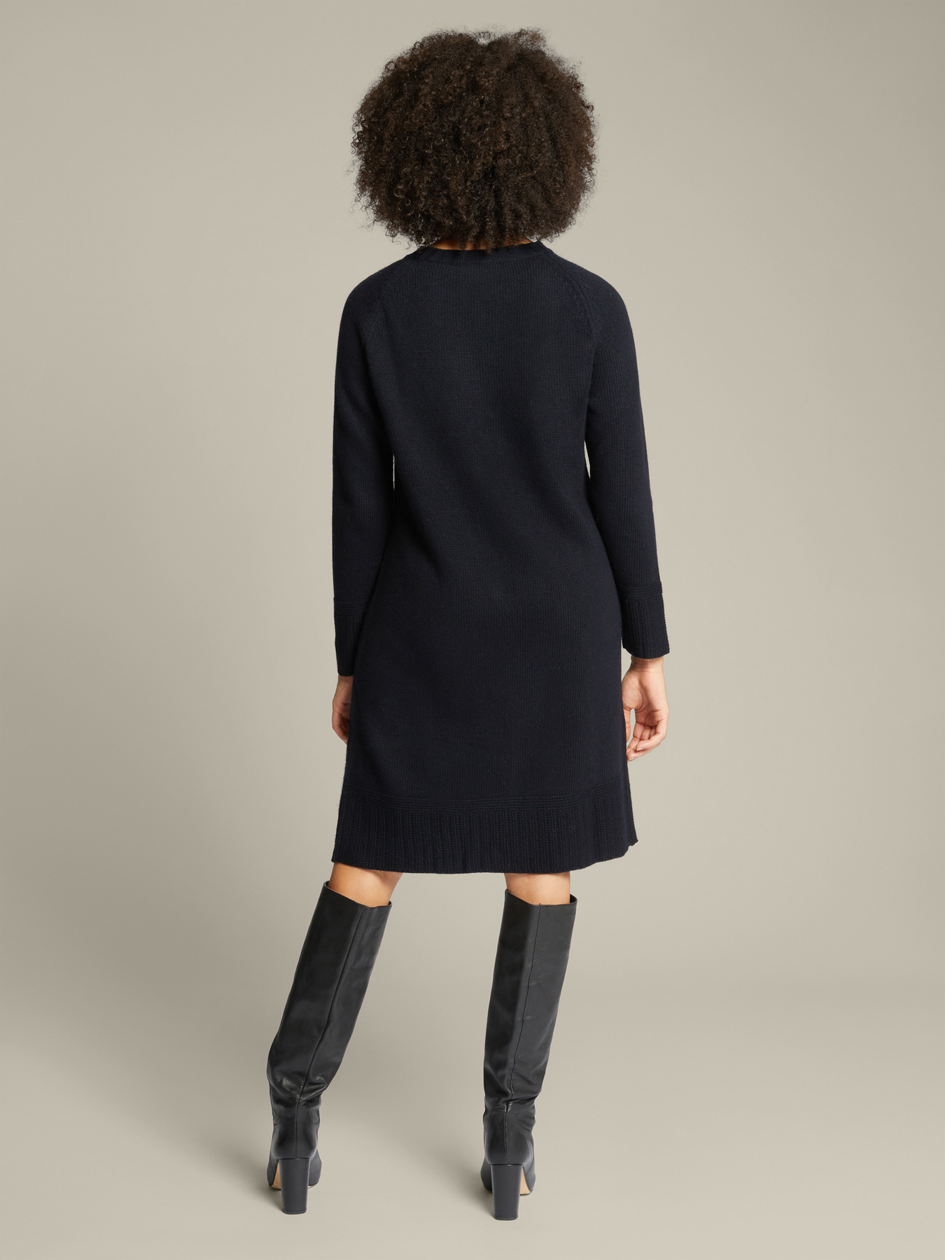 Strickkleid image number 1