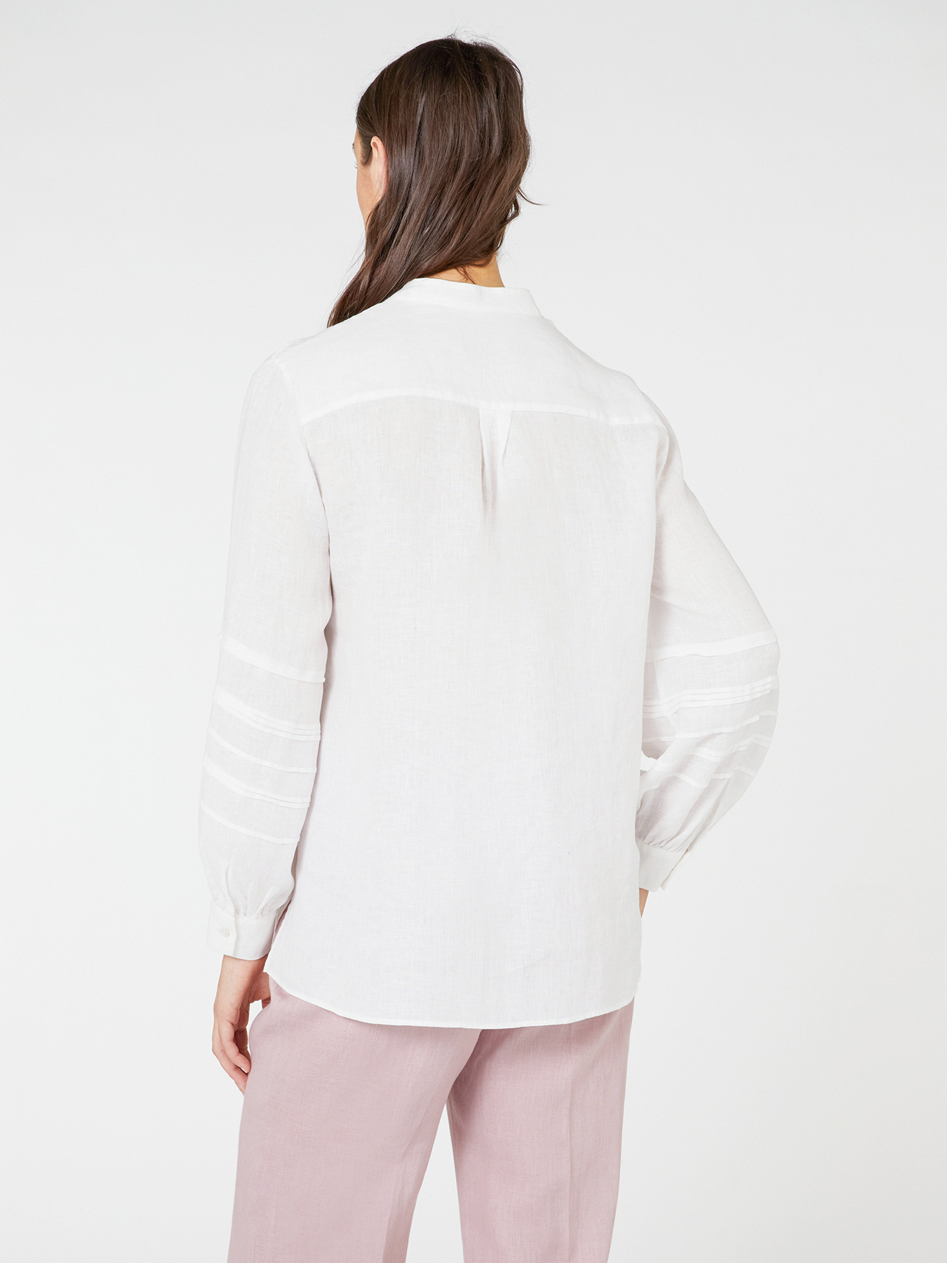 Linen blouse image number 1