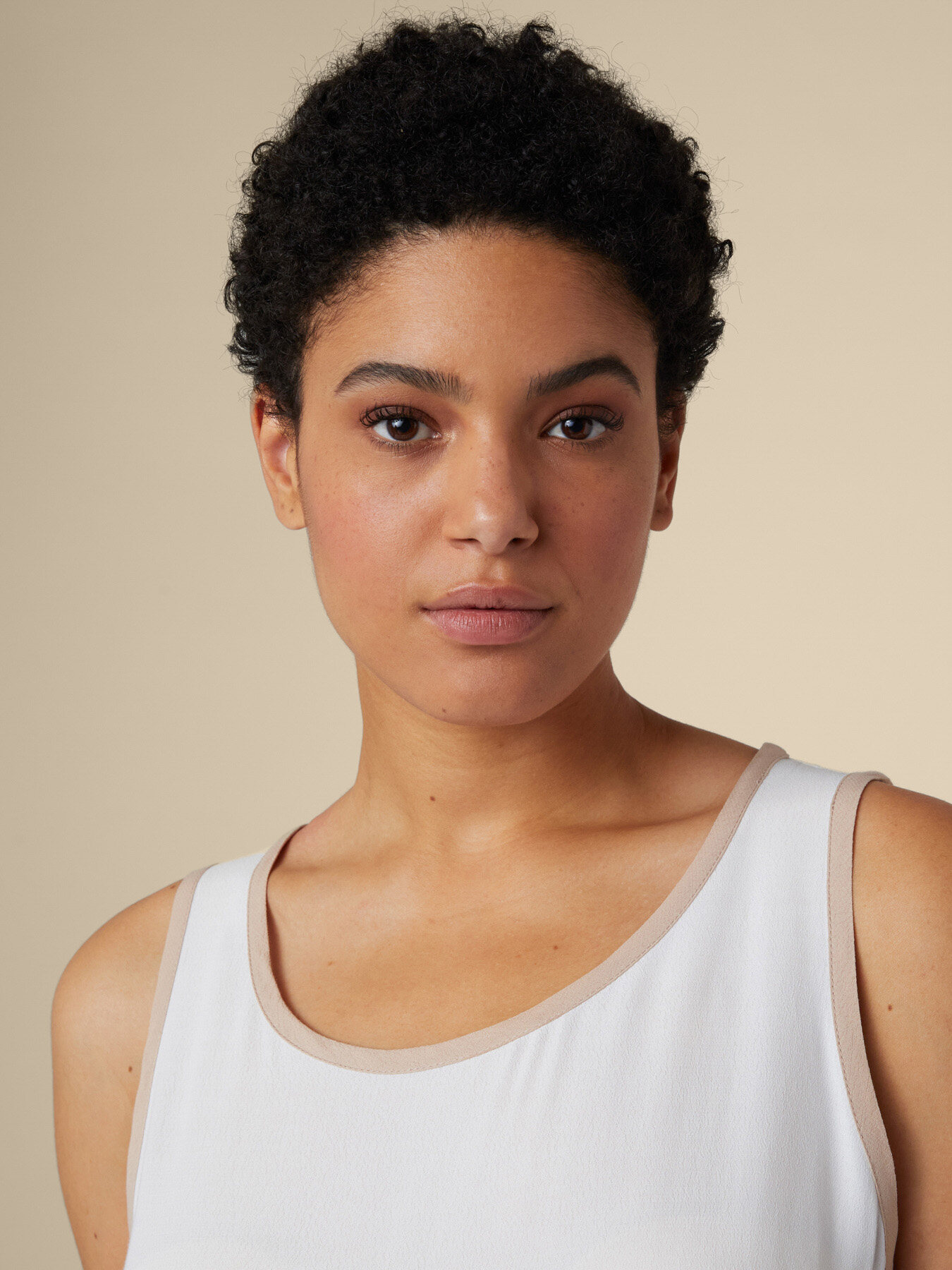 TOP EN CR&Ecirc;PE FLUIDE image number 3