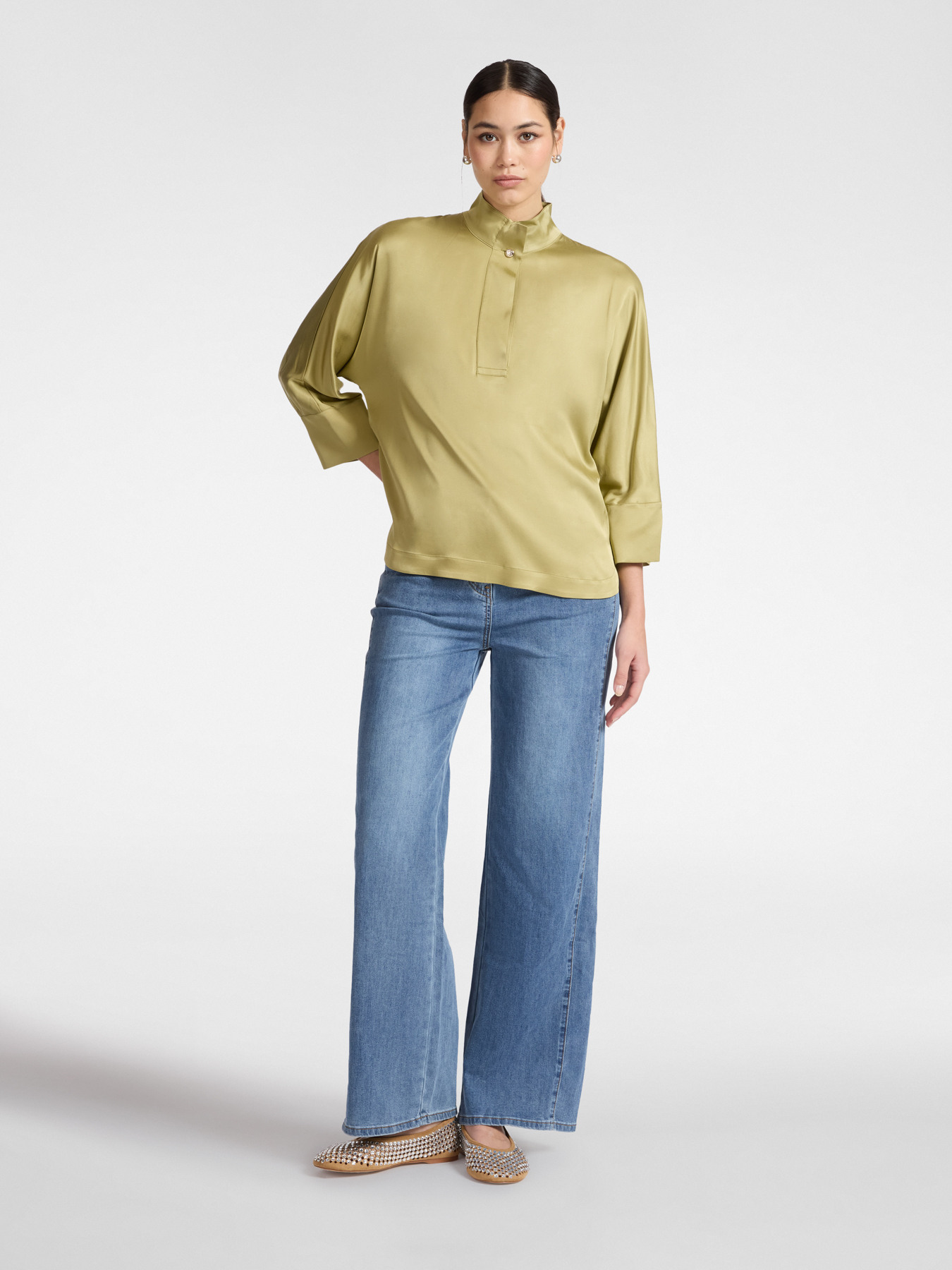 Satin shirt image number 3