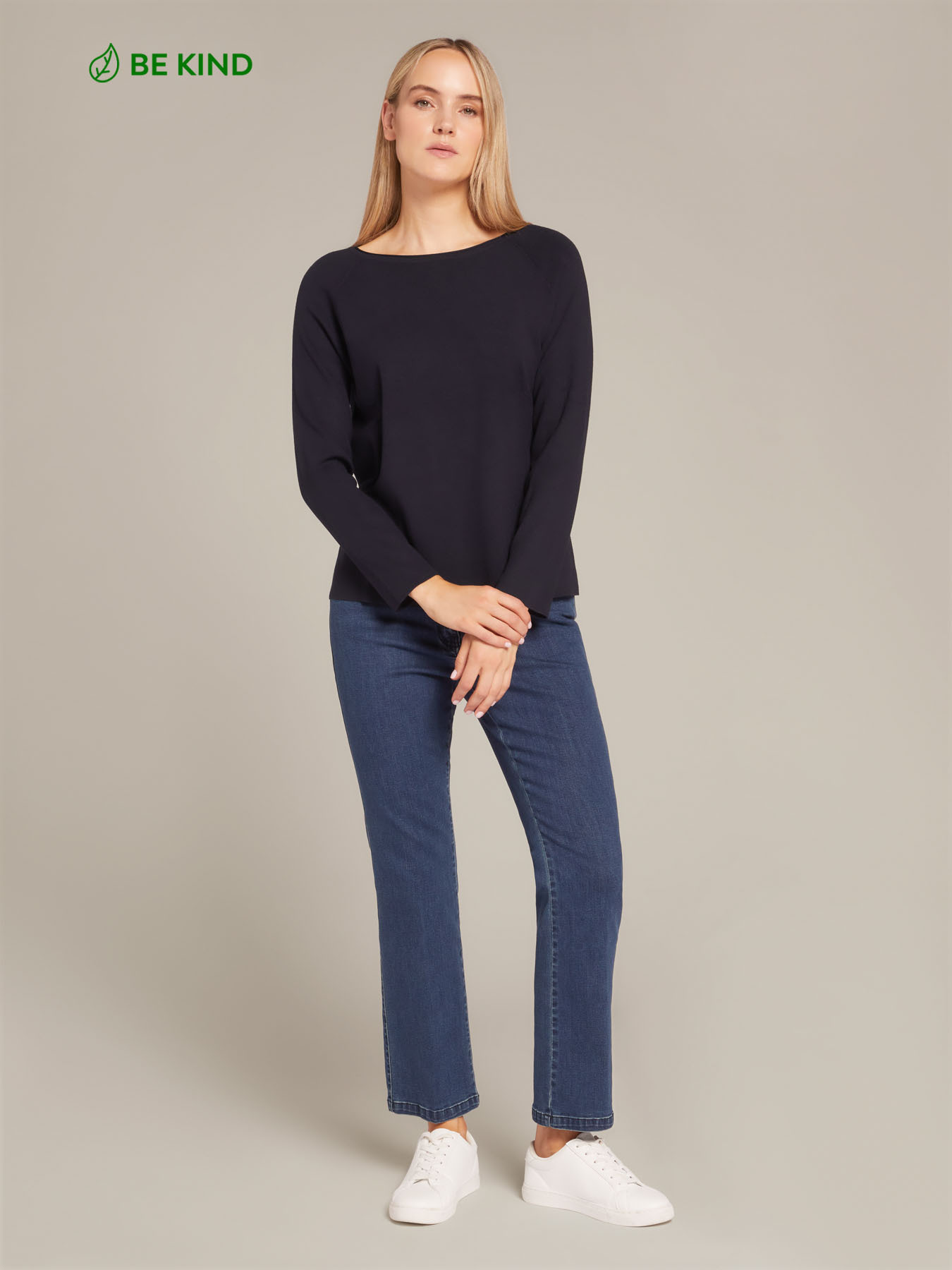 Pull ray&eacute; boxy en viscose responsable image number 1