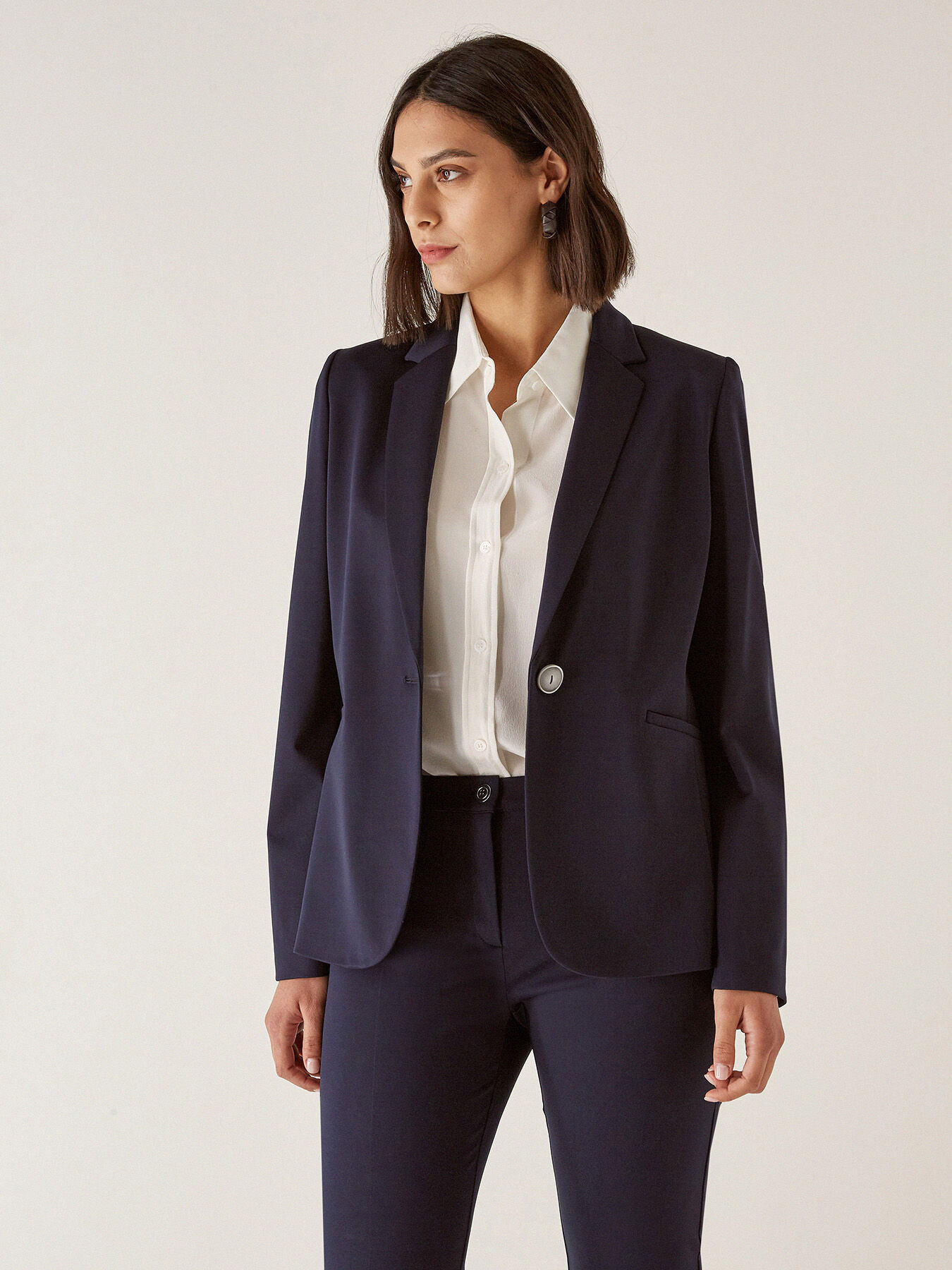 Blazer aus Maschenstoff in Romanit-Verarbeitung image number 0