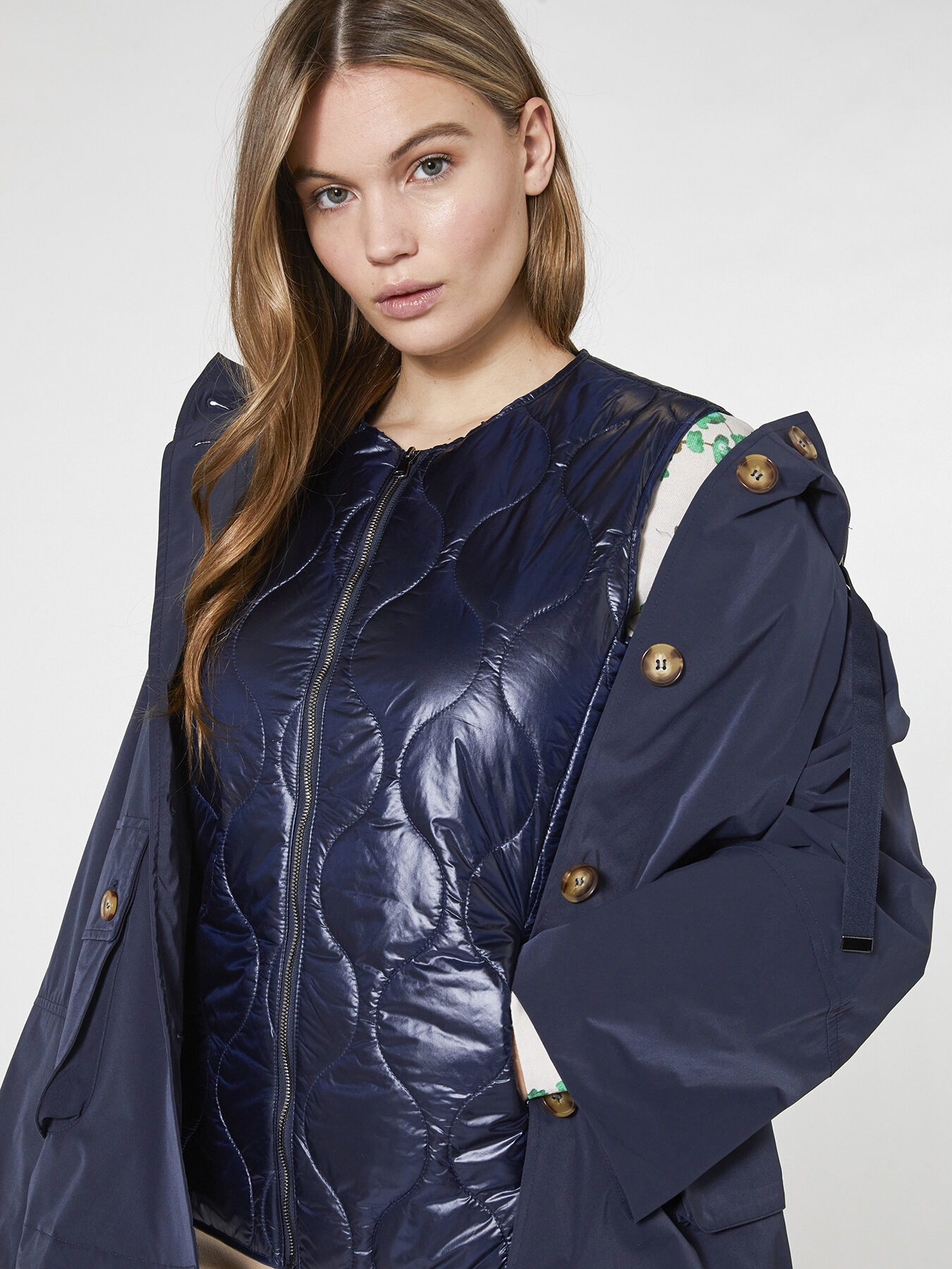 Recycled nylon '3-in-1' parka image number 6