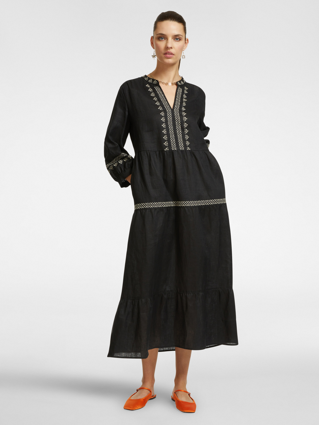 Abito ricamato in lino image number 0