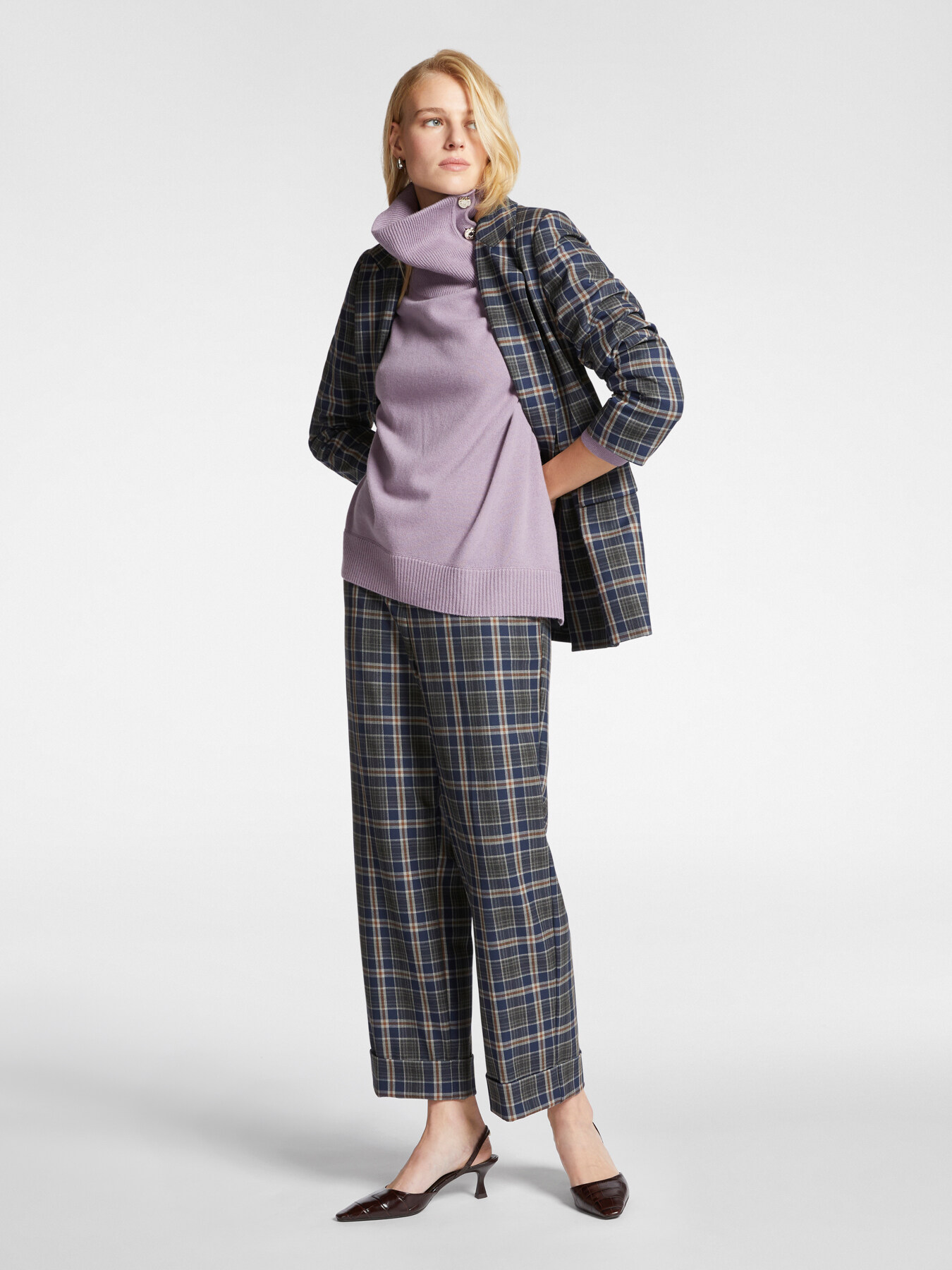 Oversize-Pullover aus Wolle mit Kn&ouml;pfen image number 3