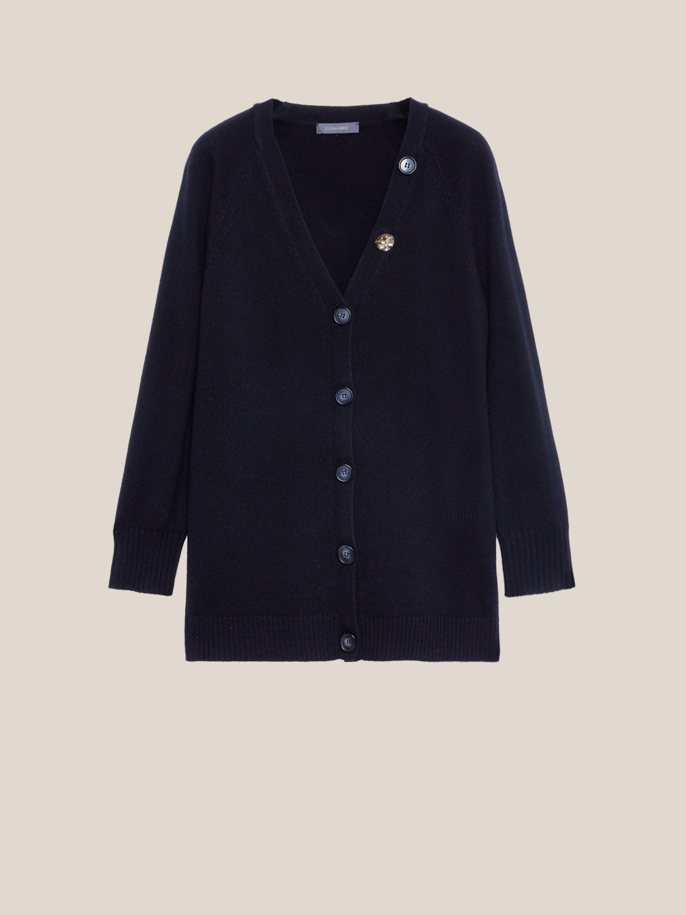 Cardigã longo com cinto e botões image number 4