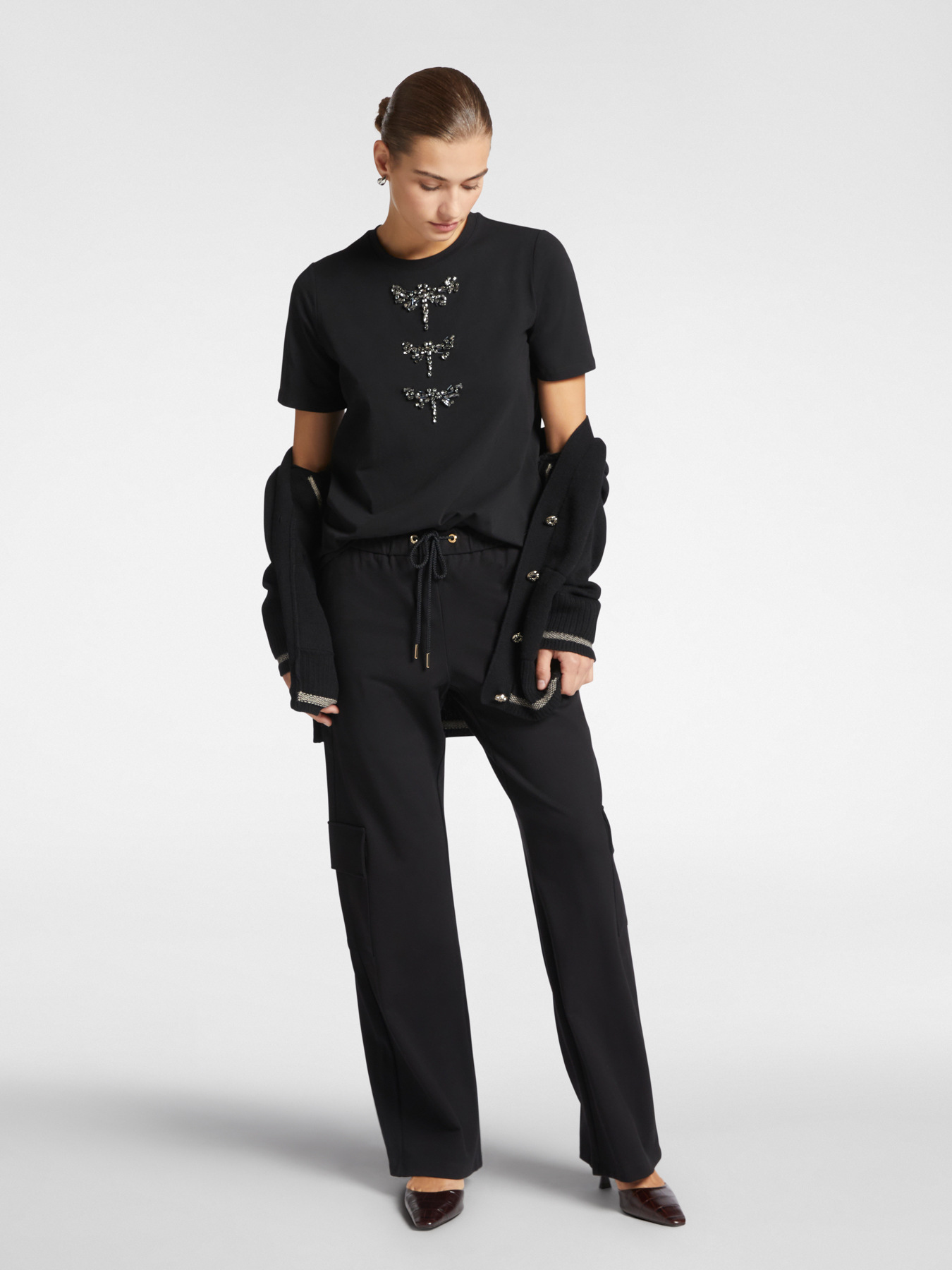 Camiseta bordada image number 3