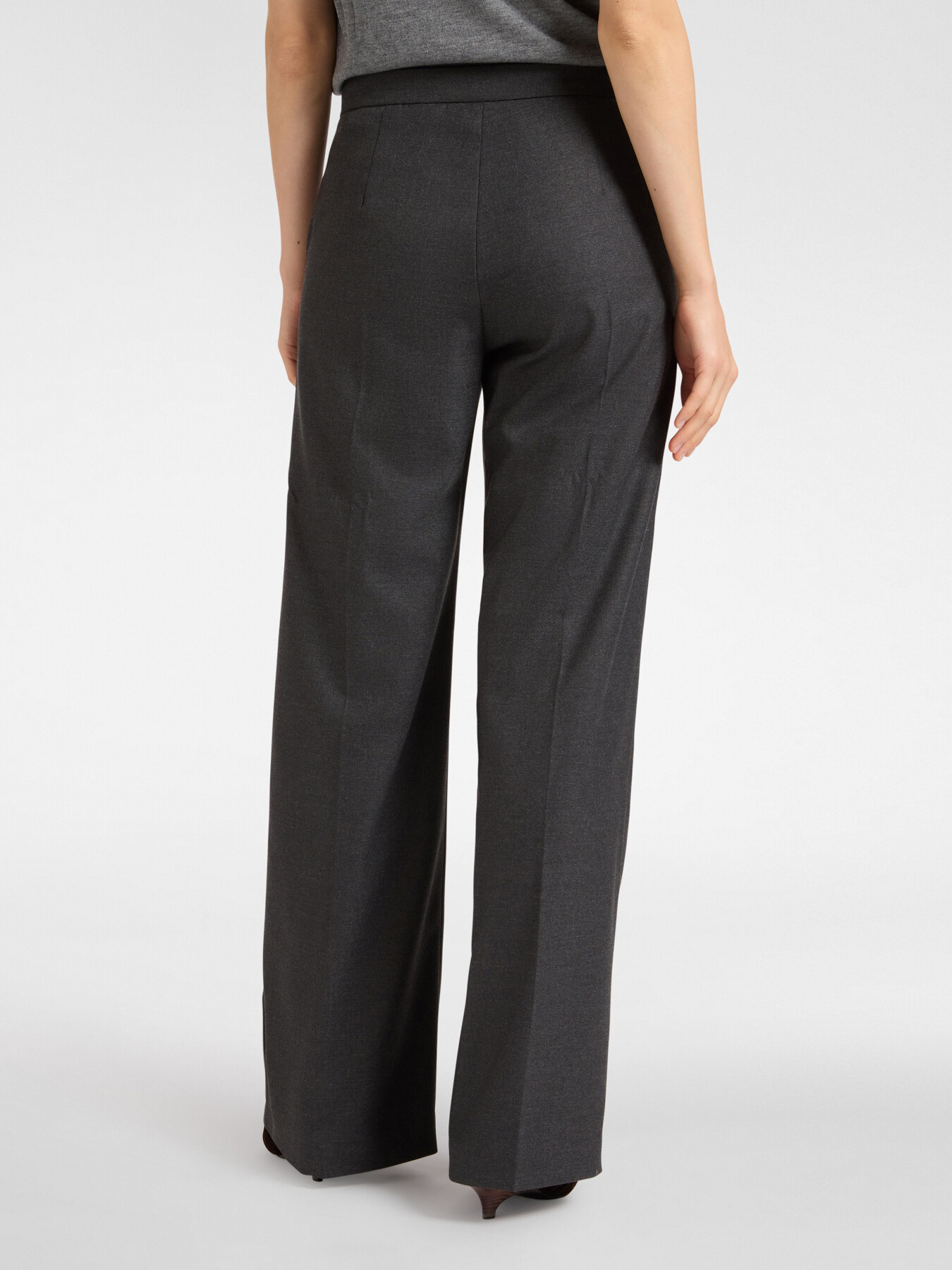 Pantalon homme en flanelle image number 1