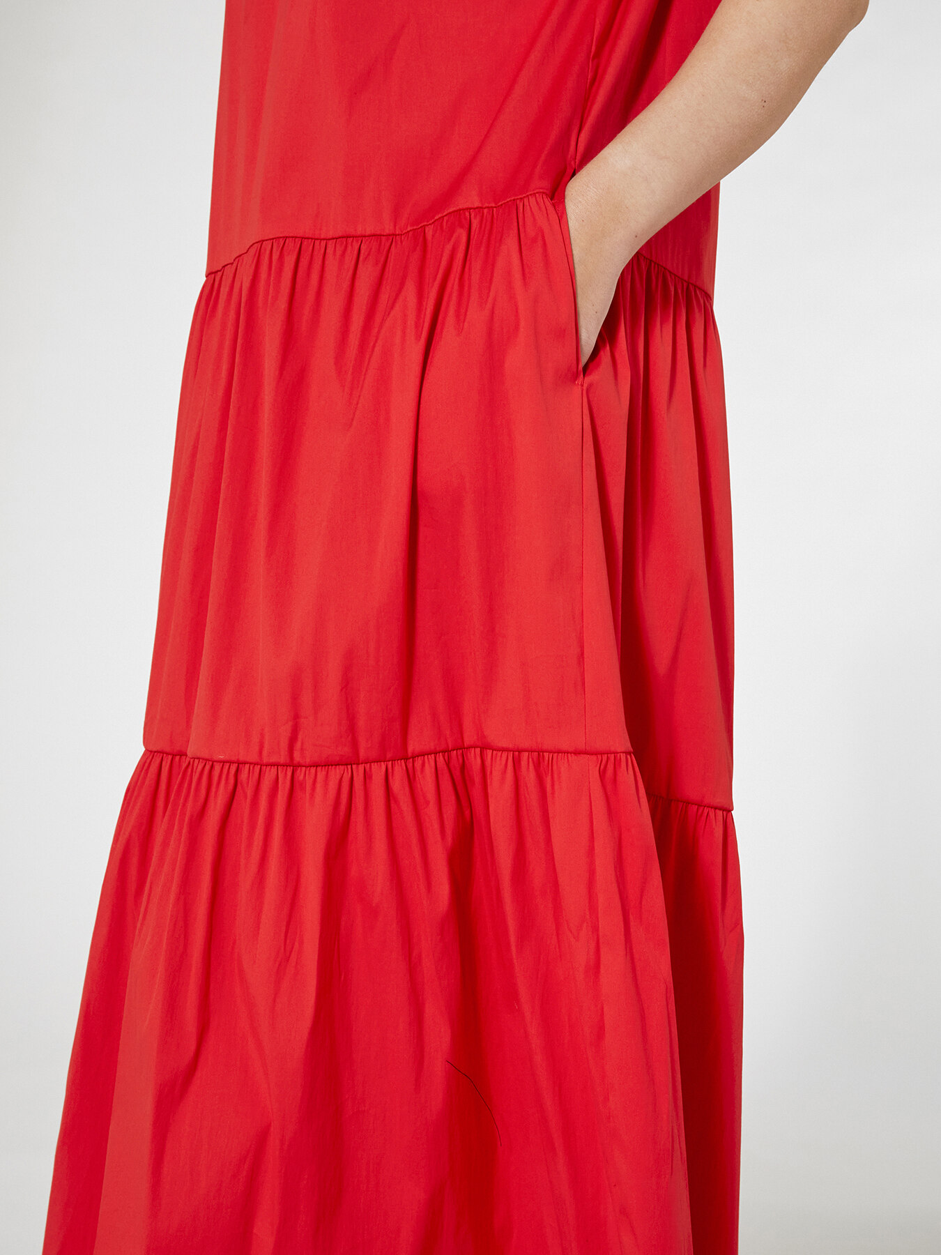 Long flounced dress image number 3