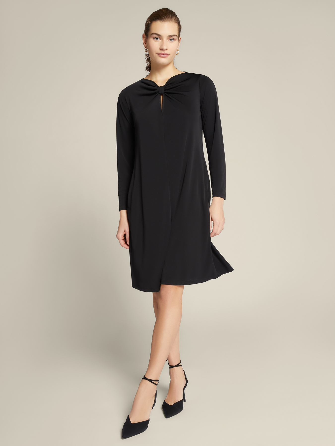 Jersey dress with front knot image number 0