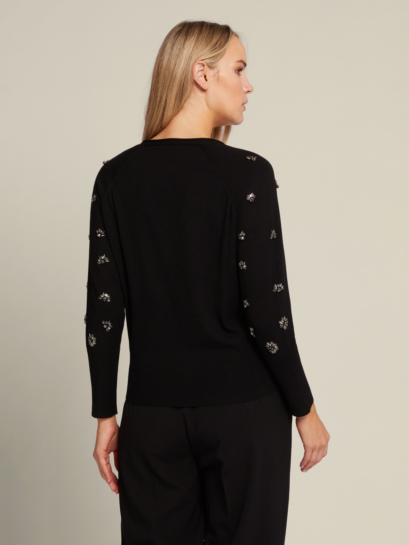 Maglia con ricamo sulle maniche image number 1