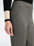 Pantalon slim jacquard court image number 3