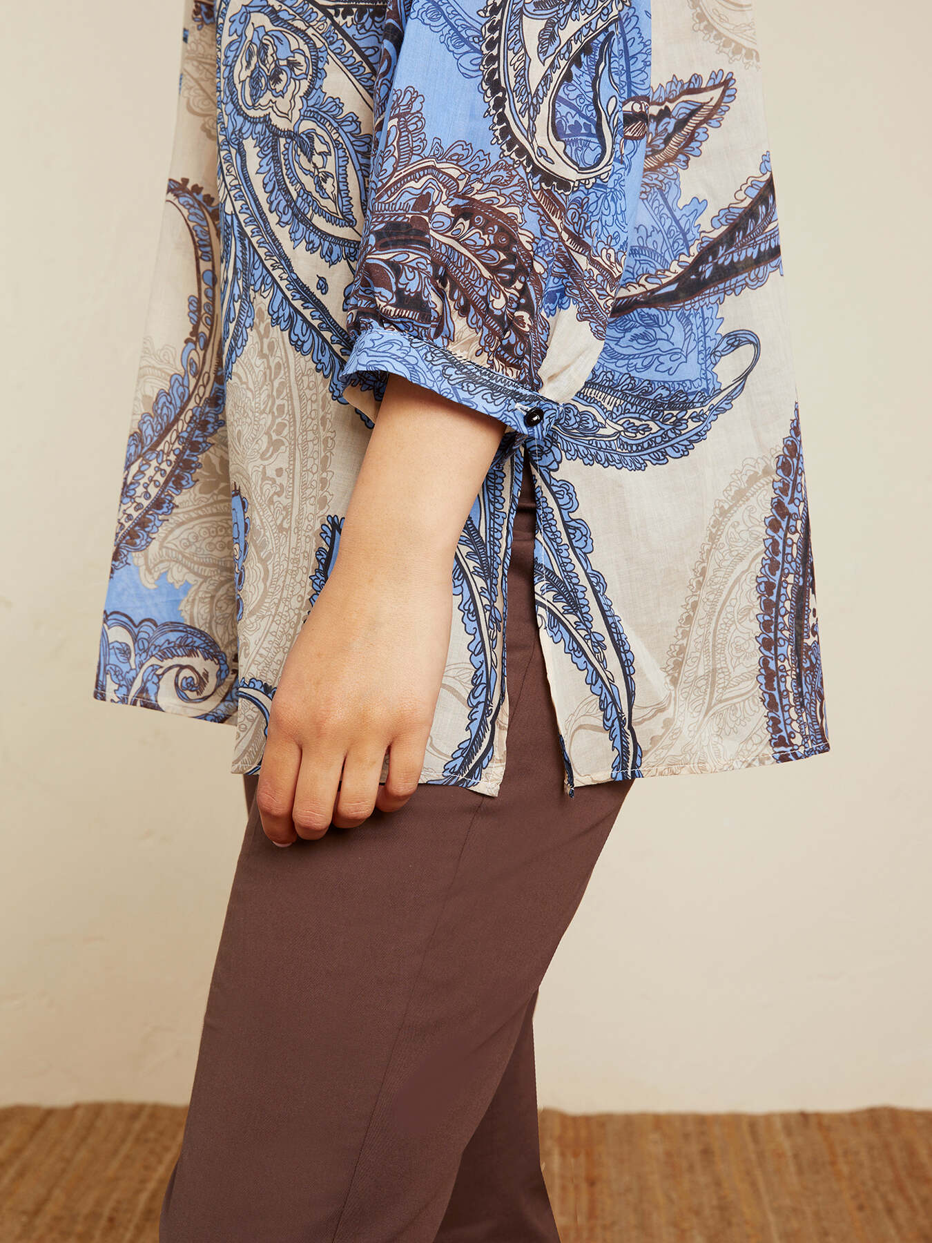 Blusa con estampado de cachemir image number 3