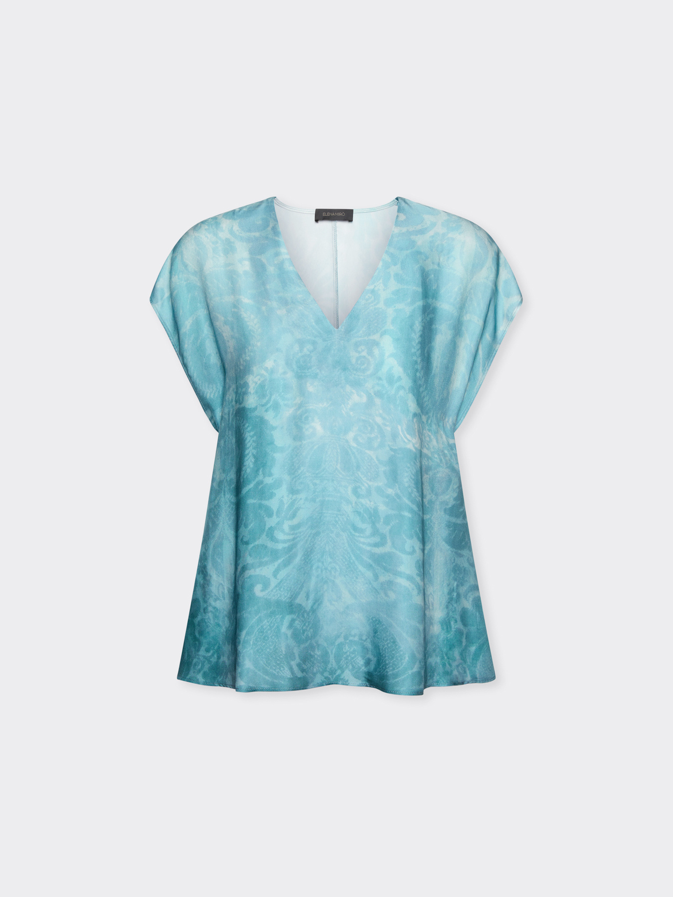 Blusa estampada image number 4