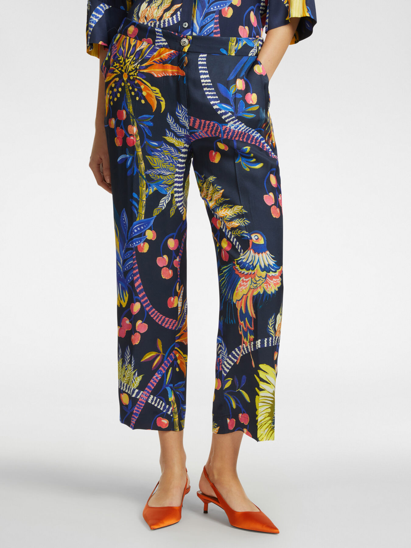 Pantaloni stampati image number 2