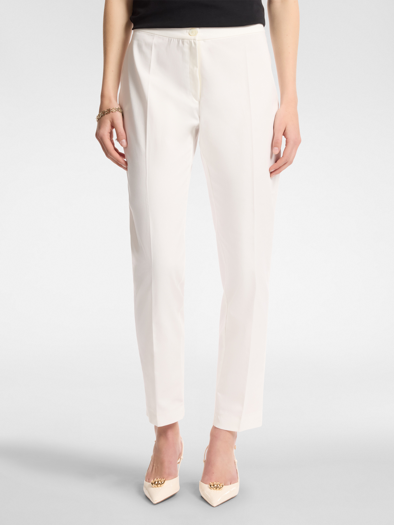 Pantaloni dritti image number 2