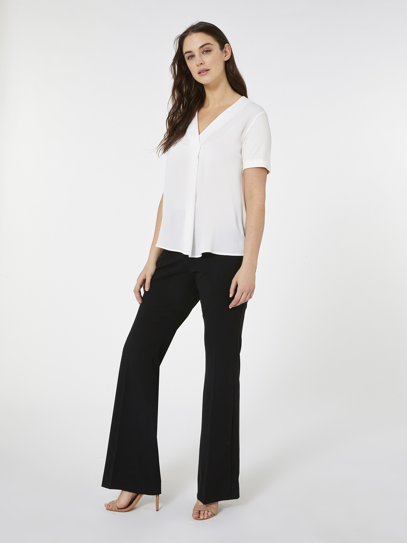 T-SHIRT AUS ZWEI VERSCHIEDENEN MATERIALIEN EINFARBIG - &Ouml;KO-STOFF image number 0