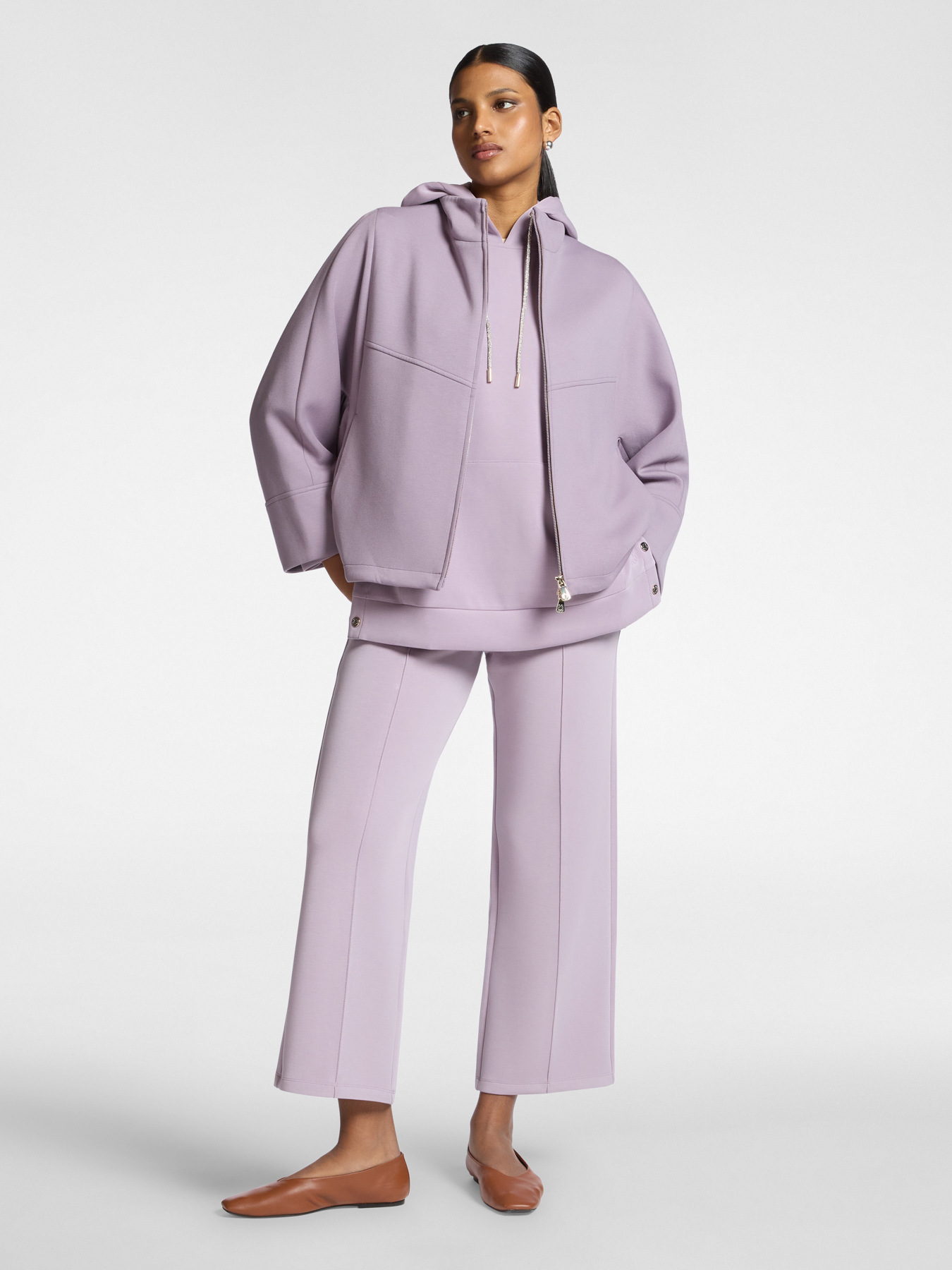 Jacke mit hohem Kragen und Rei&szlig;verschluss image number 2