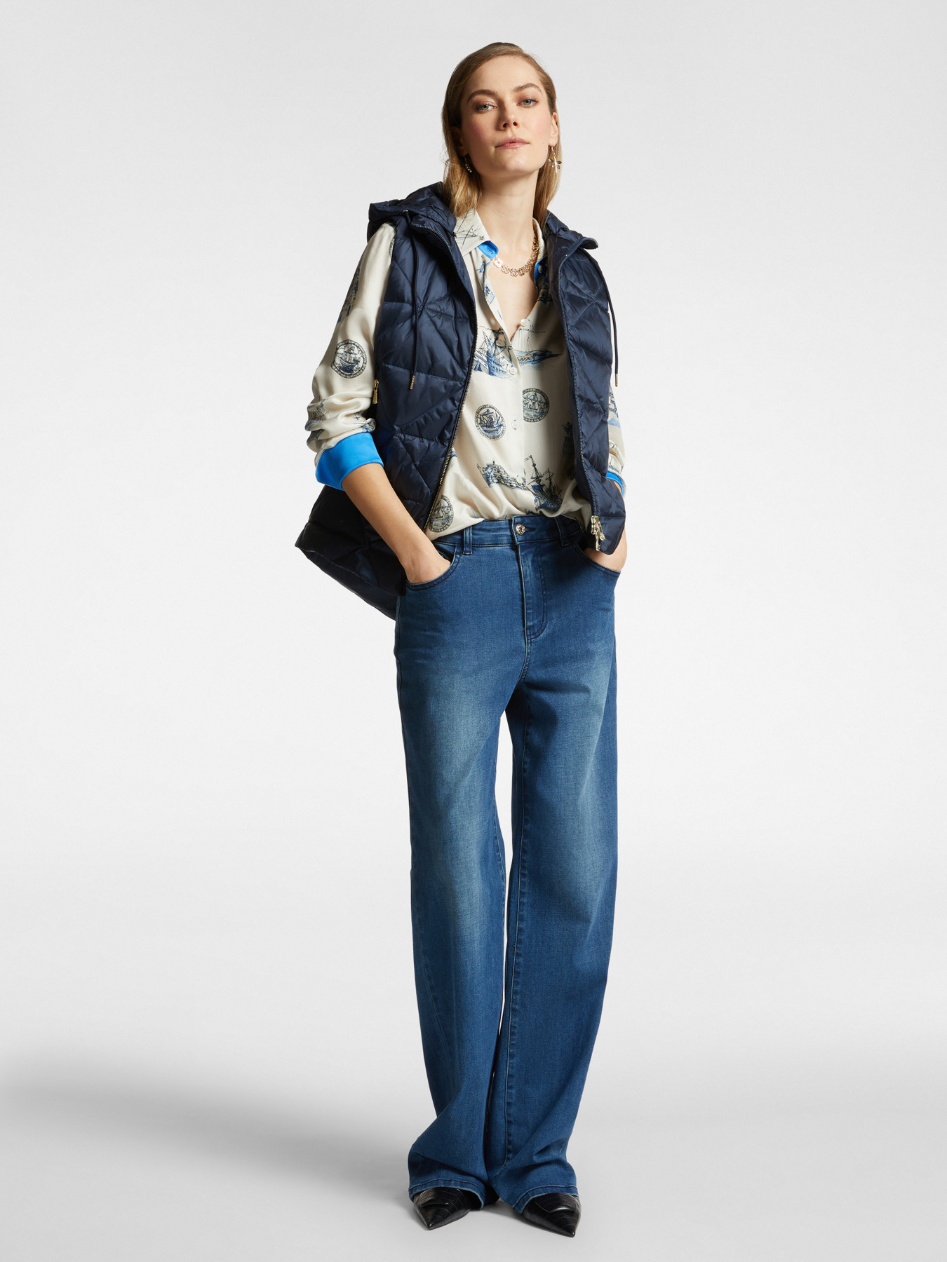 Weste aus recyceltem Nylon image number 2