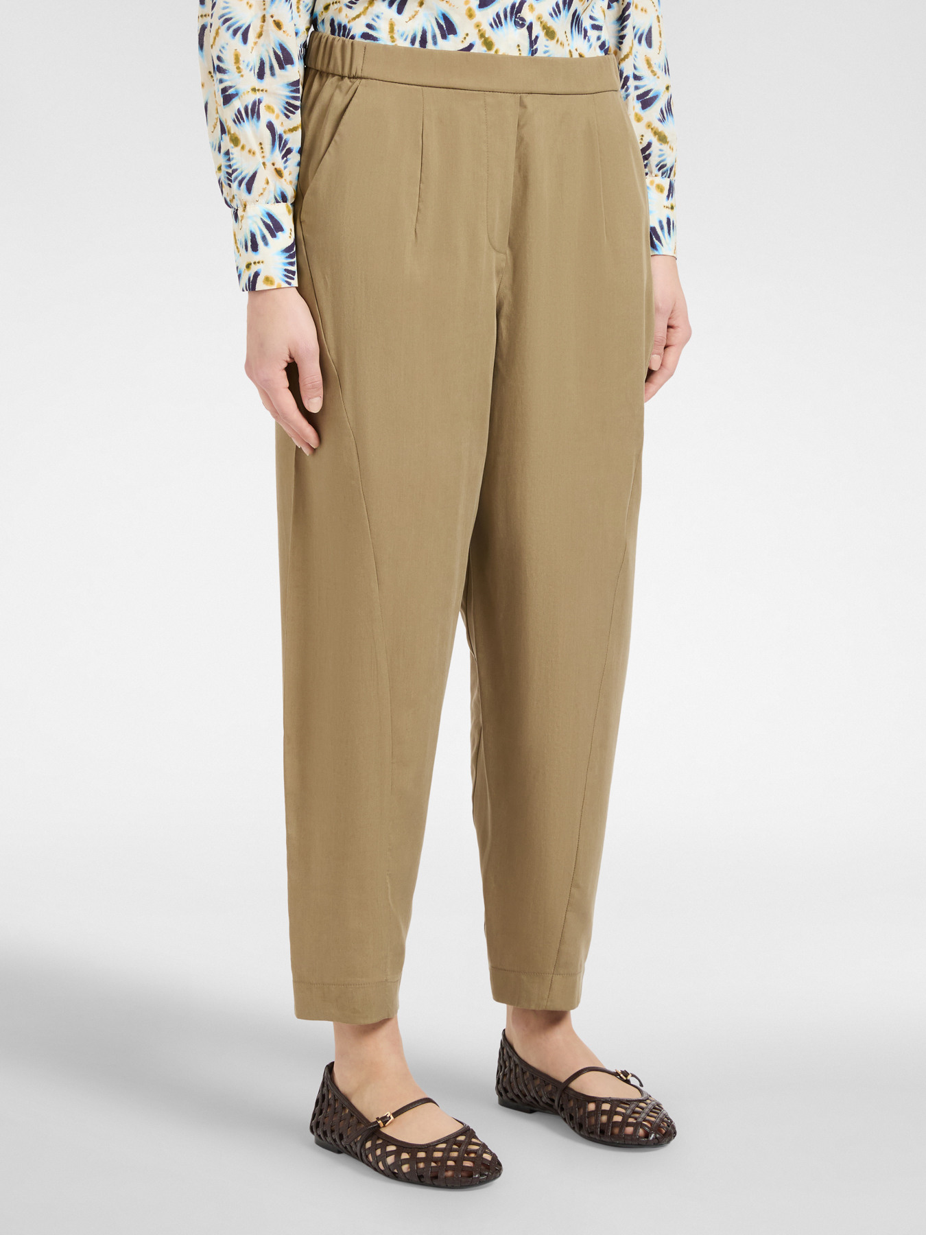 Straight-leg lyocell trousers image number 3