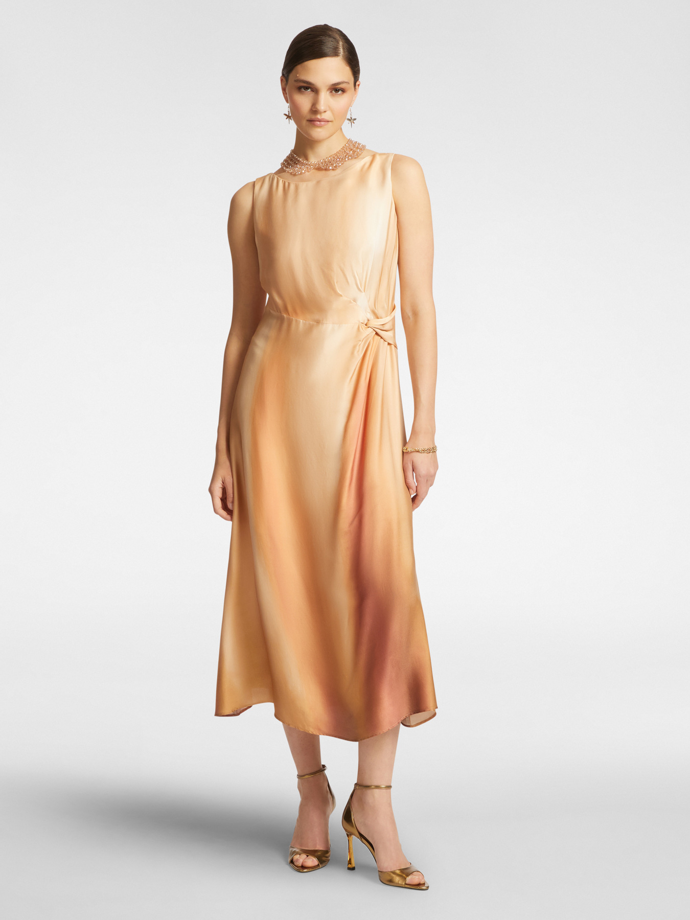 Elegant dress with shaded print image number 0