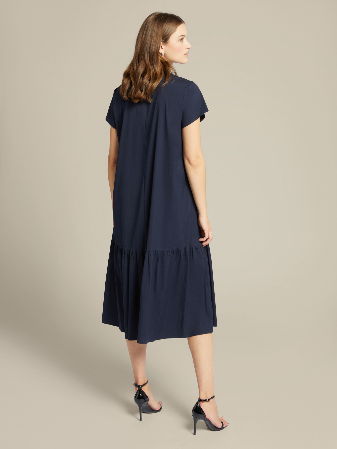 Vestido em popeline com folho image number 1