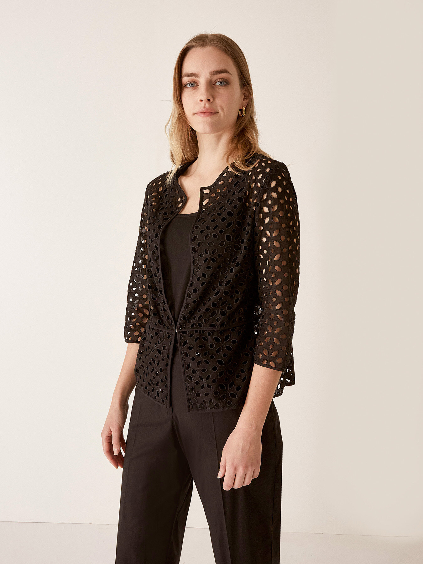 Broderie Anglaise jacket image number 2