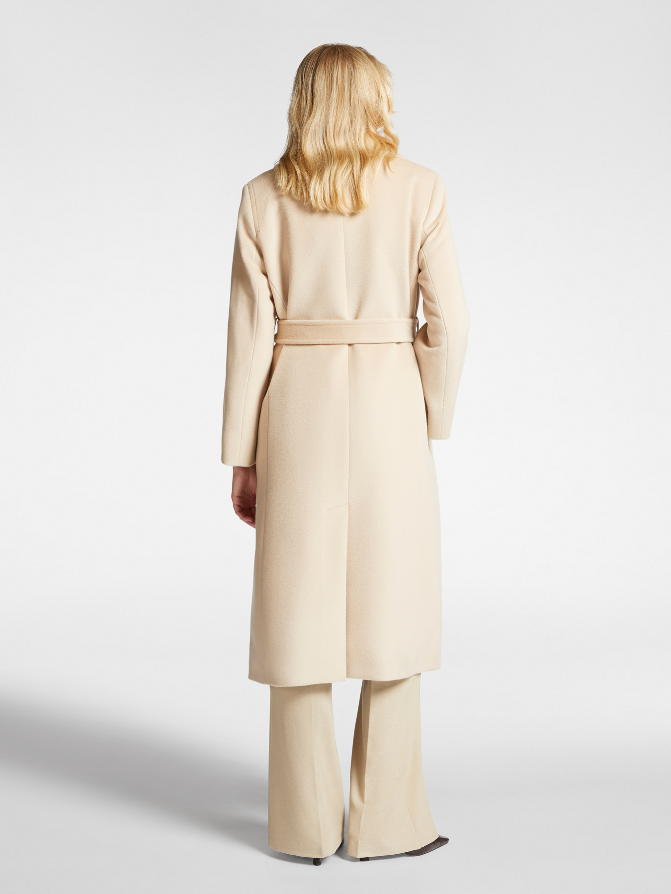 Luxury wool coat with belt image number 1